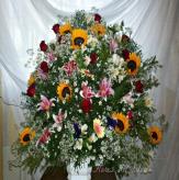 Más información de Arreglo Floral Aniversario Deluxe