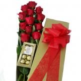 Más información de Oferta Especial Caja de 12 rosas rojas Premium
